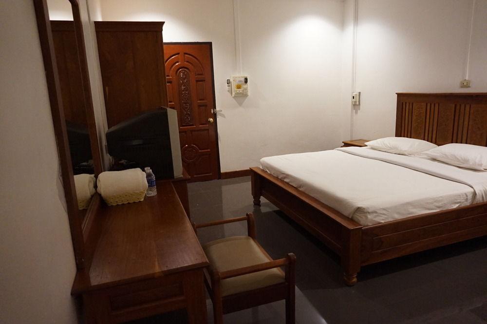Alisa Guesthouse Paksze Kültér fotó