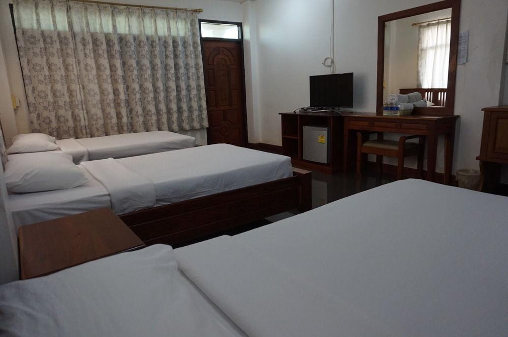 Alisa Guesthouse Paksze Kültér fotó